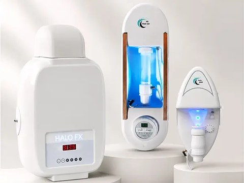 Halogenerators for large and small salt rooms